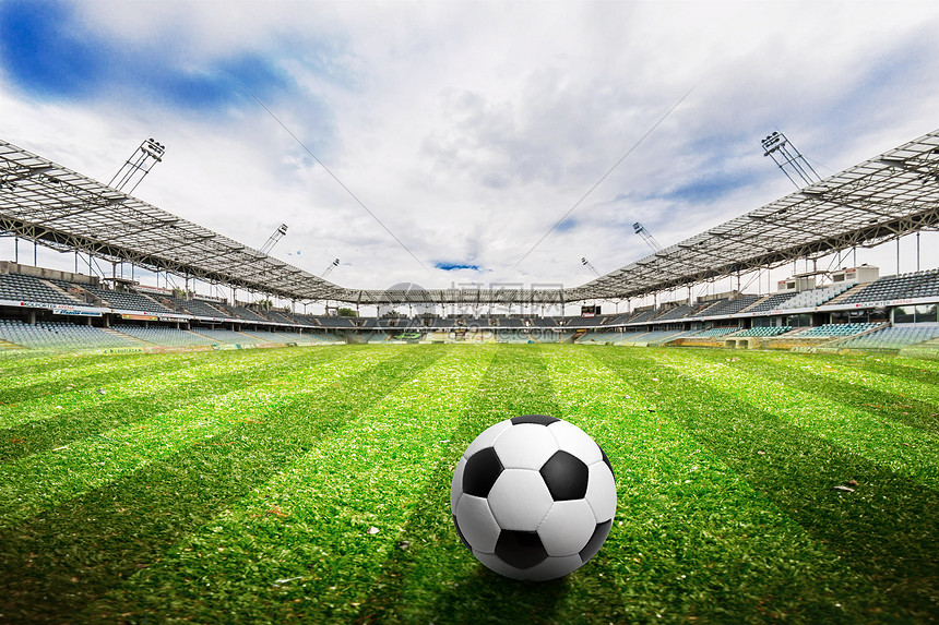 开云体育俱乐部官网-英超冲刺季：悬念持续升温，魅力无限！，英超集锦2021